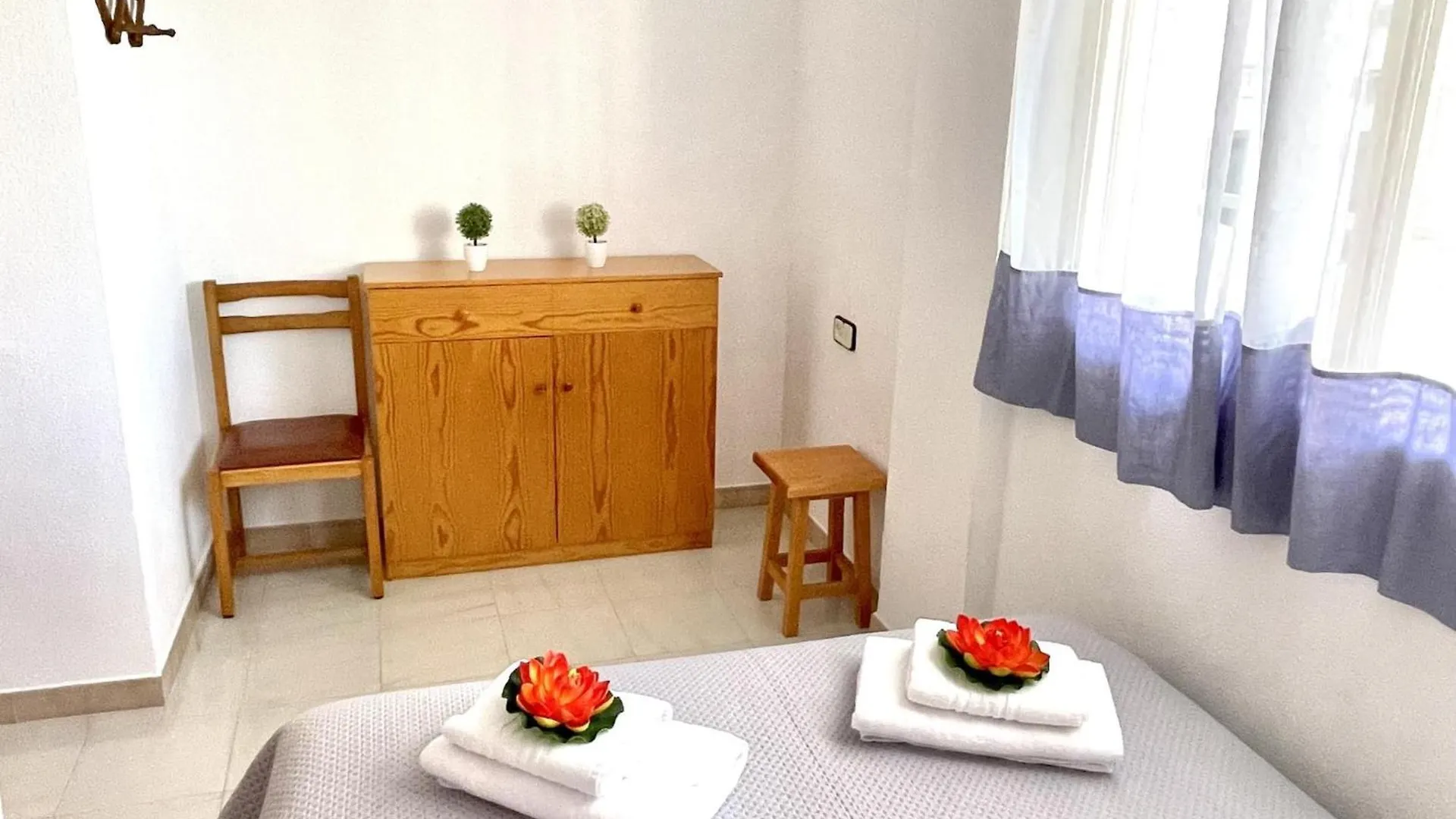 Apartbeach Paradis Park Con Vistas Playa La Pineda Spain